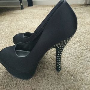 Shiekh Rhinestone pumps